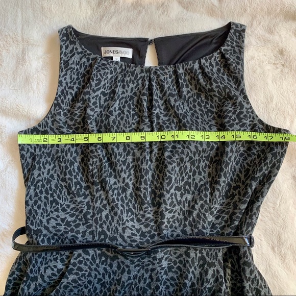 💥2/$30 Jones & Co. Animal Print Dress sz 12 - Picture 11 of 15